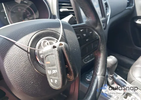 2019 Jeep Cherokee Trailhawk 4X4 из США, поврежденный, VIN 1C4PJMBX2KD328562